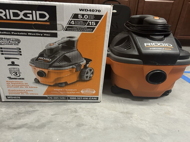 Ridgid portable Vac available in Sun City Center, FL