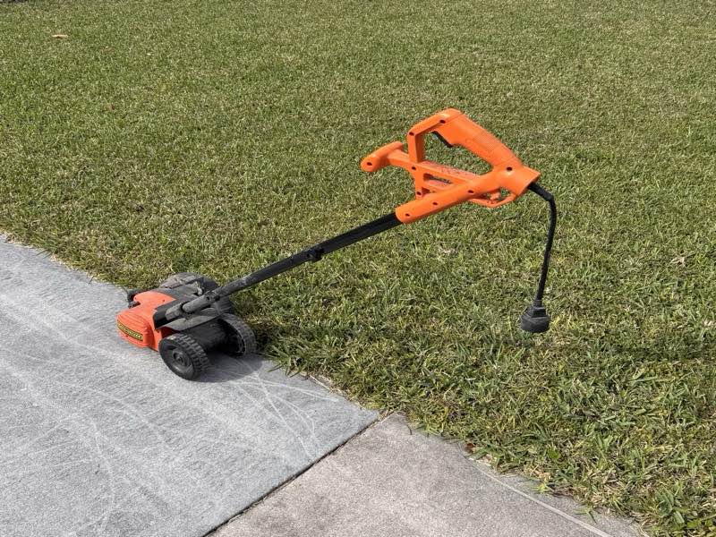 Electric Edger available in Cutler Bay, FL